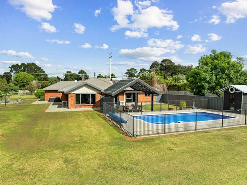 245 Cemetery Road, Maunu