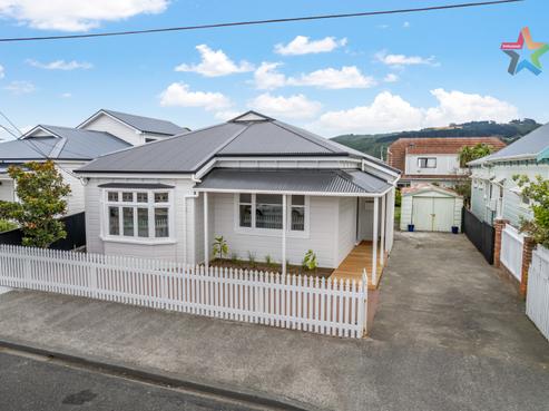 11 Bay Street, Petone