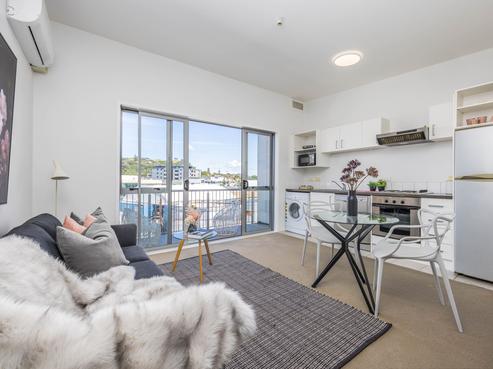 302/10 Flower Street, Eden Terrace