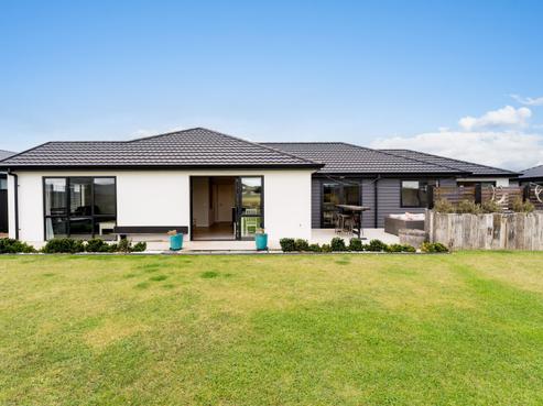 5 Mellay Mews, Mosgiel