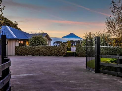 37 Arthur Street, Hawera