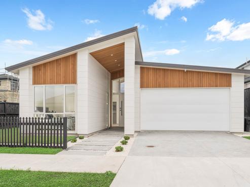 11 Spars Road, Wainui