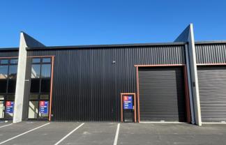 Modern industrial unit Tauriko