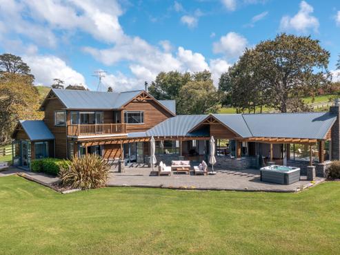 135 Fiddlers Hill Road, Puhoi