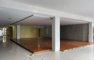 CORNER STOREFRONT IN NEW MARKET
