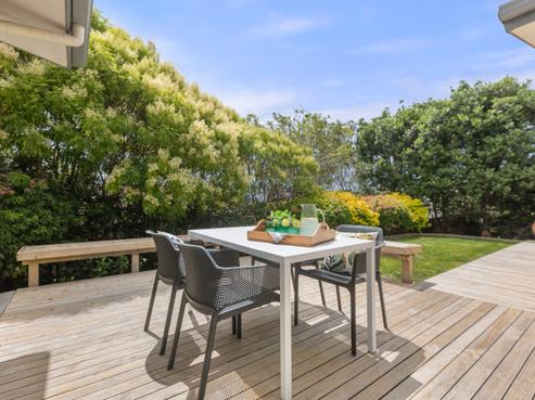10 Beachwood Drive, Hatfields Beach