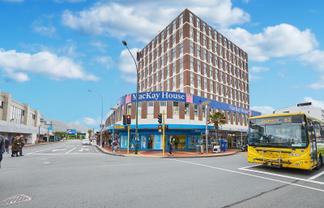 Flexible landlord with multiple options! 