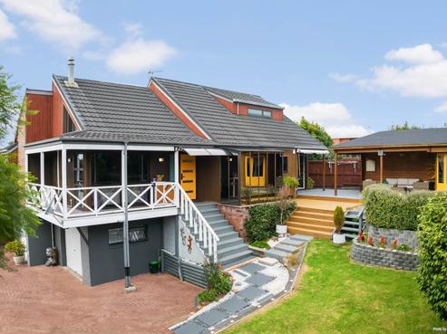 1/11 Forsythe Place, Massey