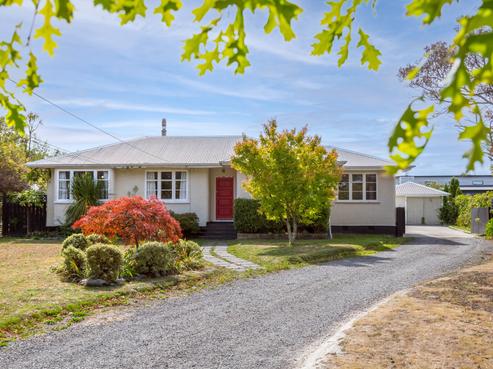 24 Lansdowne Crescent, Masterton