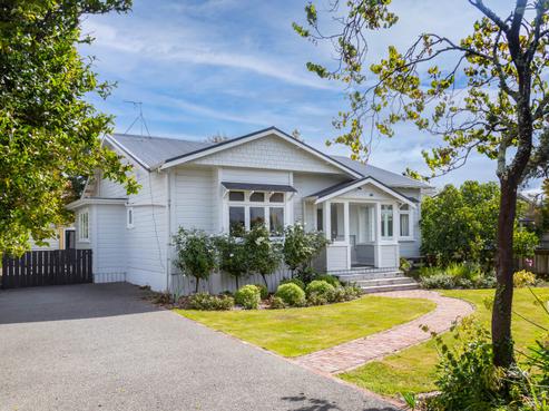35 Cambridge Terrace, Masterton