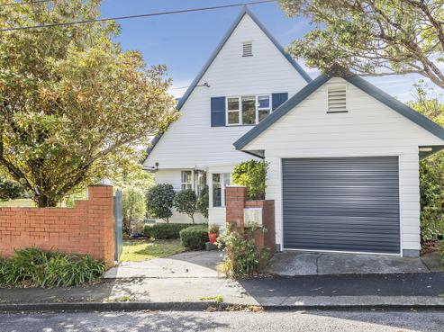 27 Saint Albans Avenue, Karori