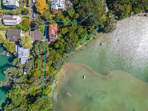 10 Awanui Street, Birkenhead