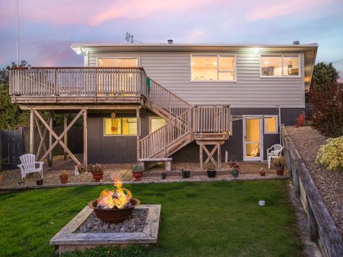 2 Ash Grove, Ranui