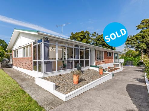 14 Dennis Avenue, Hillpark