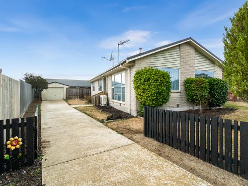 6 Fir Tree Lane, Aranui
