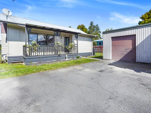 71B Saxbys Road, Deanwell