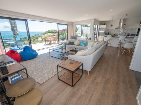 7 Dudley Crescent, Cable Bay