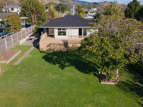 17 Ruru Street, Waikanae