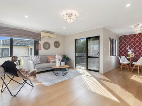 2/12 Lowburn Place, Clover Park