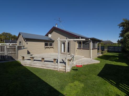 8 Alford Forest Road, Allenton