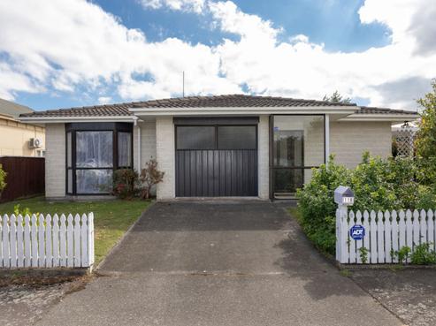 11B Waterloo Street, Dannevirke