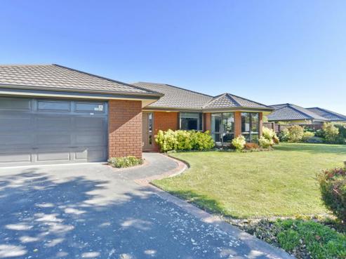 17 Mounter Avenue, Northwood