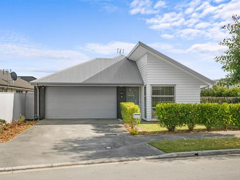 23 Bronco Drive, Aidanfield