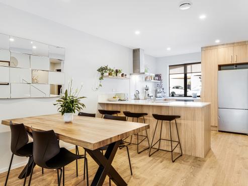2C Nerita Place, Long Bay