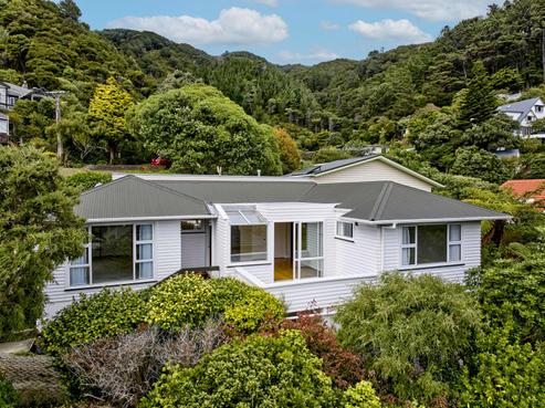 28 Totara Street, Eastbourne