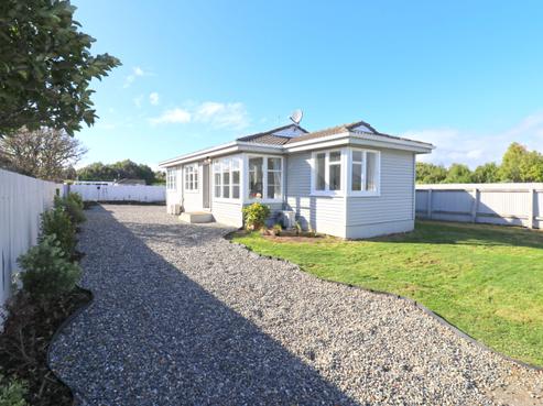 96 Bain Street, Kingswell