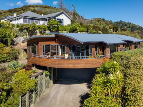 8 Moana Heights, Waikawa