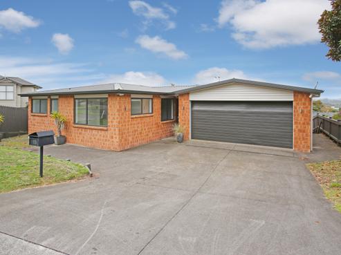 13 Willis Avenue, Pukekohe