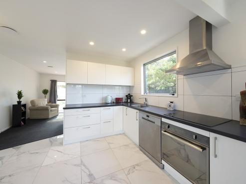 1/89 Bayswater Crescent, Bromley