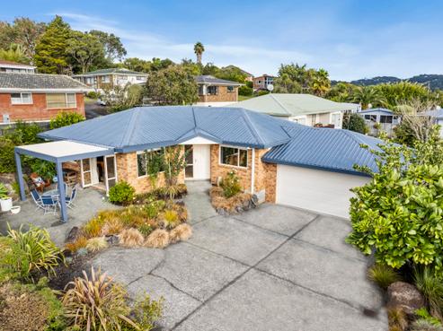 28A Captain Scott Road, Glen Eden