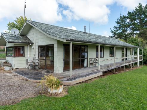 1425 Te Pahu Road, Te Pahu