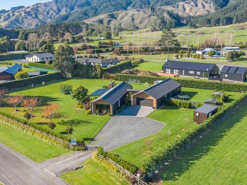 20 Milbel Way, Levin