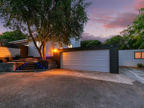 26 Brian Crescent, Stanmore Bay