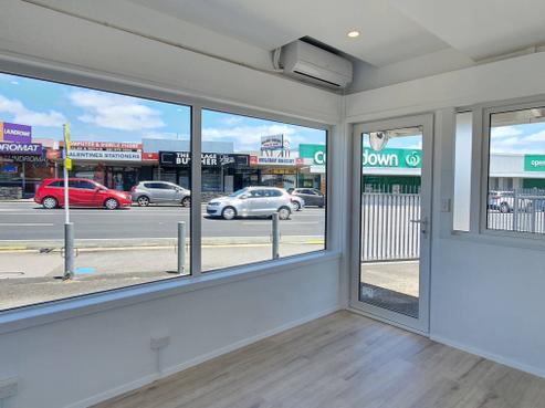 332 Lake Road, Hauraki
