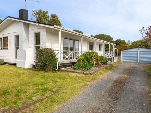 11 Kanawa Street, Waikanae