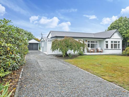 13 Lee Street, Southbridge