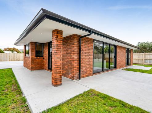 18D Virginia Place, Whalers Gate