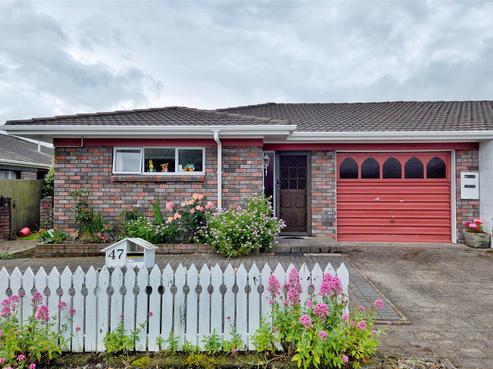 47 Grey Street, Glenholme