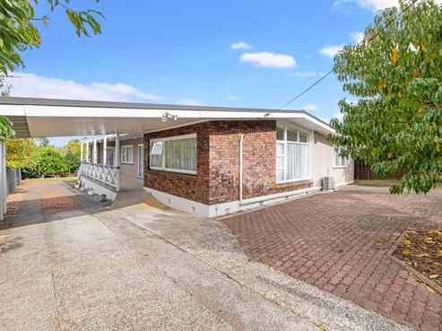 16 Kayes Road, Pukekohe