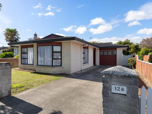 128 Winchester Street, Levin