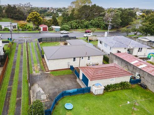 14 Cowling Road, Hurdon
