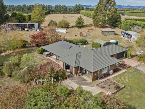 96 Neave Road, West Melton