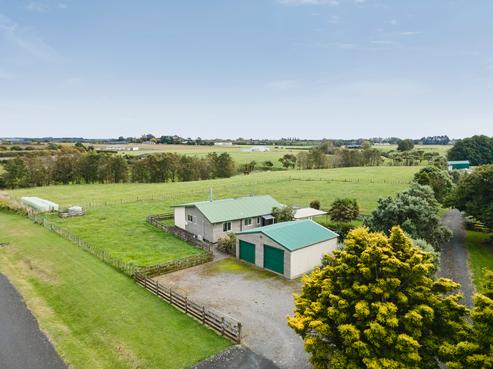55 Matarikoriko Road, Waitara