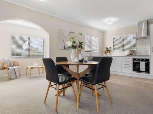30B Robinson Avenue, Holdens Bay