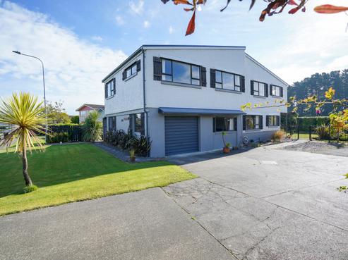 104 Gladstone Terrace, Gladstone
