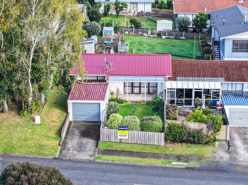 6C Washington Square, Paeroa